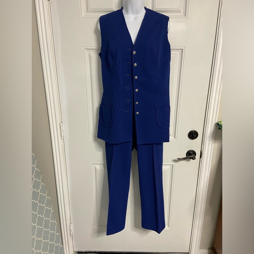 KORET OF CALIFORNIA 2PC. Set Blue Ribbed Knit Pantsuit